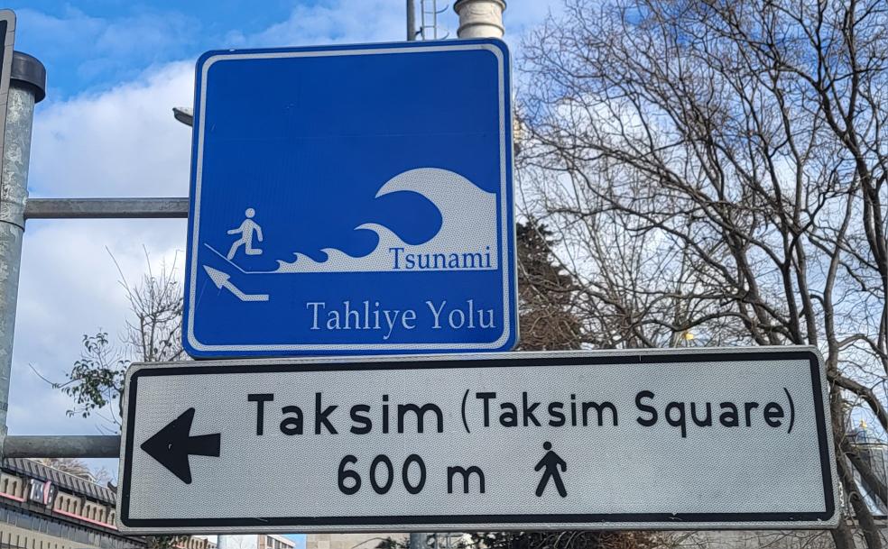 Tsunami – Schildersonntag #60