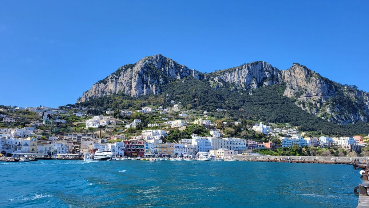 Wenn bei Capri die rote Sonne im Meer versinkt&nbsp;…